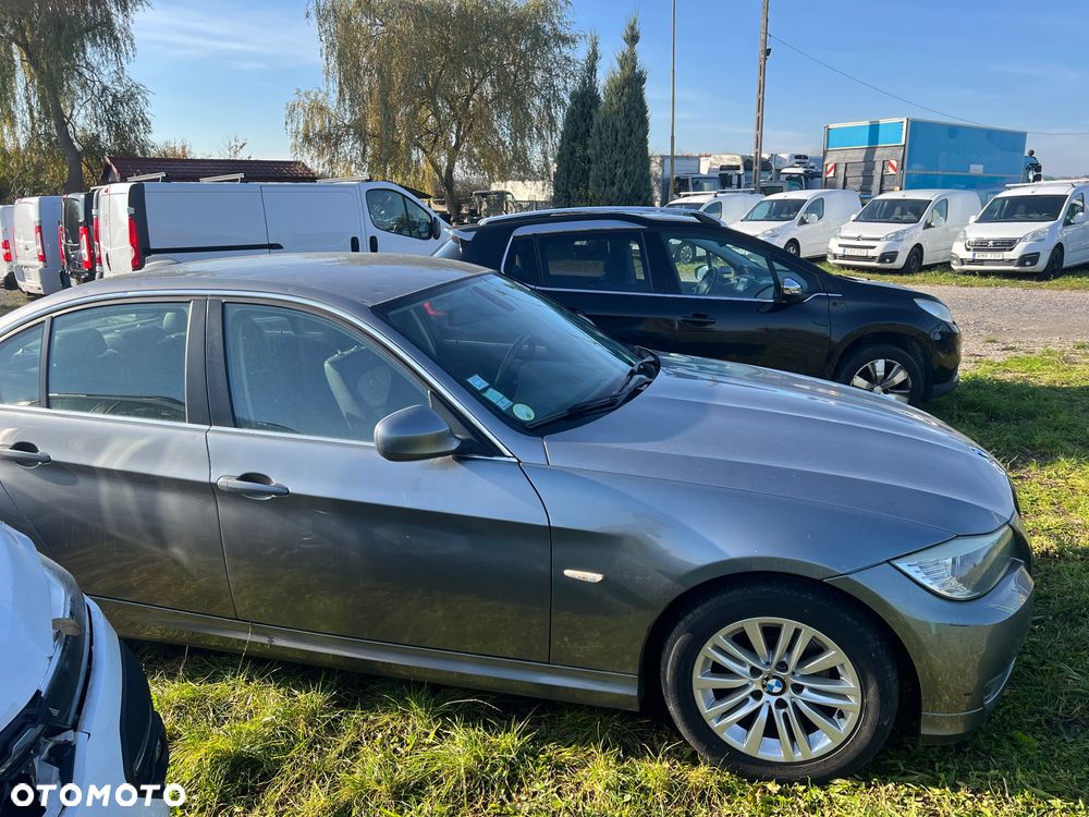 BMW Seria 3 - 8