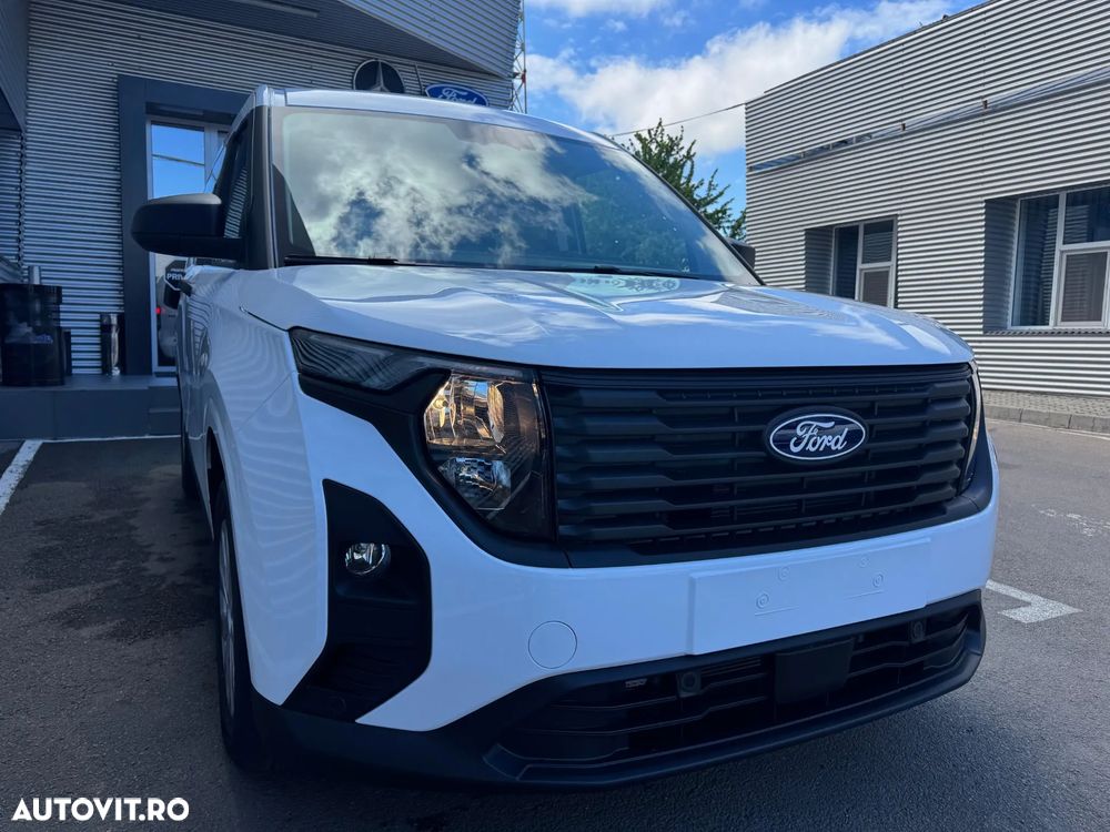 Ford Courier - 20