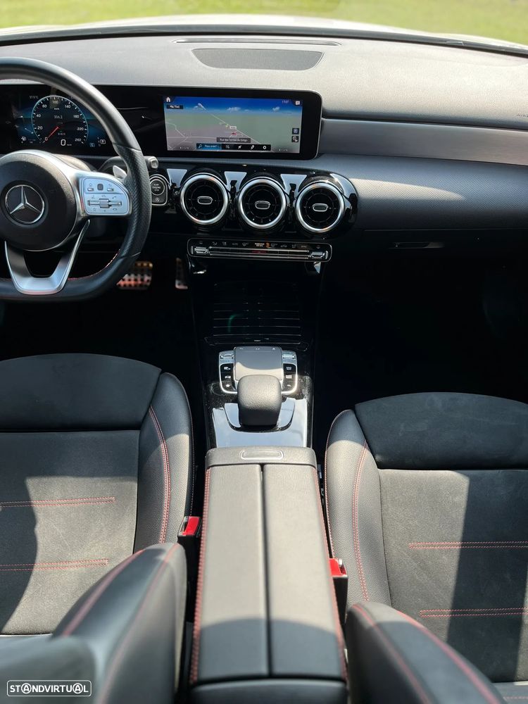 Mercedes-Benz A 200 AMG Line Aut. - 13