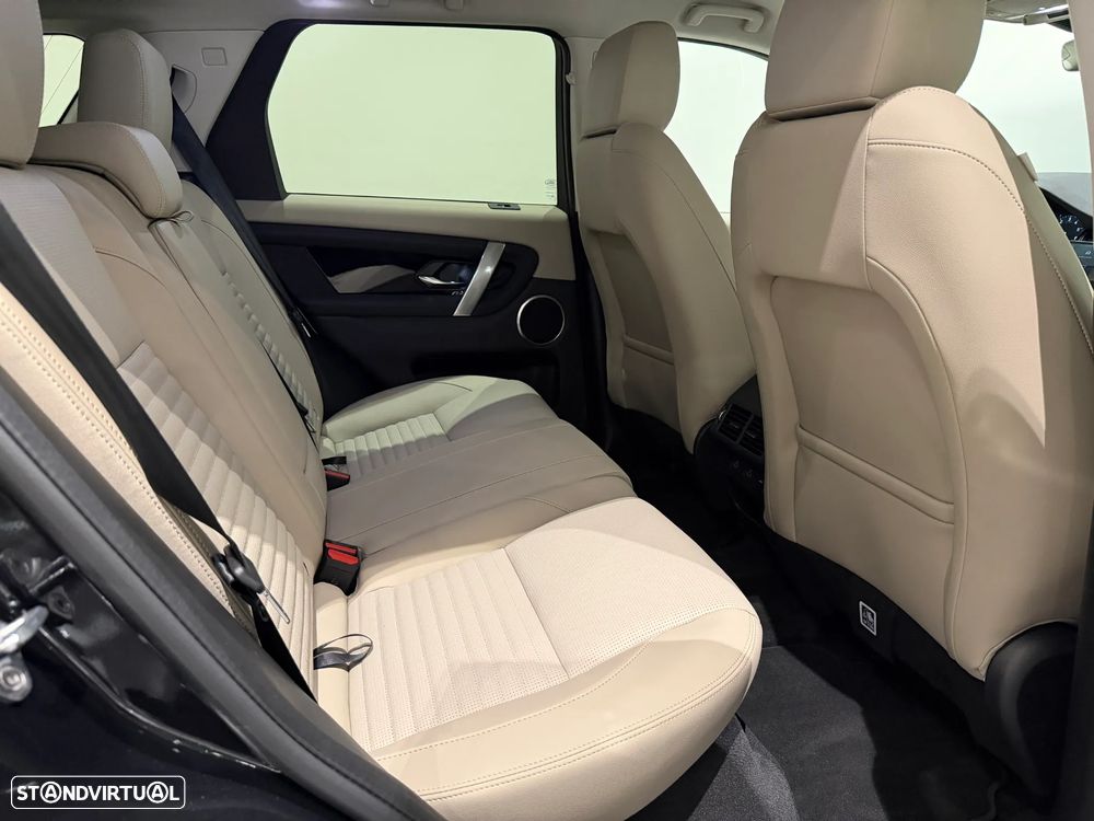 Land Rover Discovery Sport 1.5 I3 P270e AWD S - 8