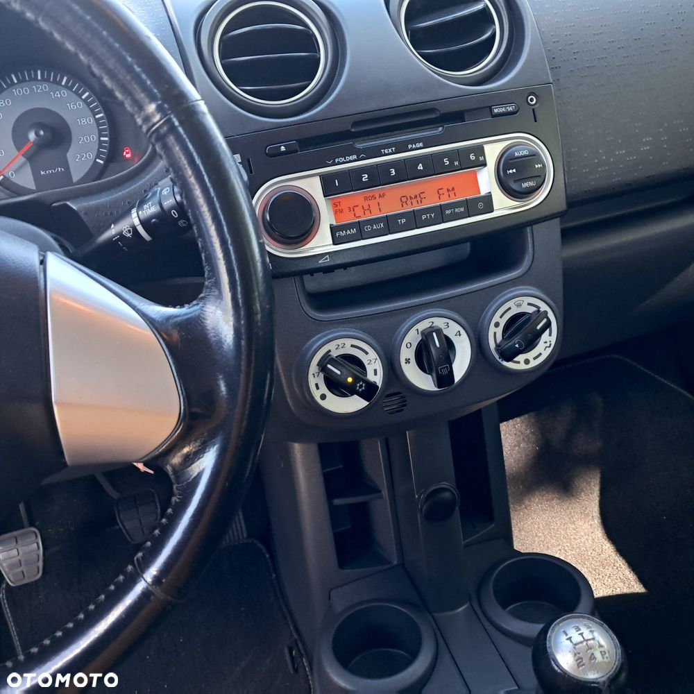 Mitsubishi Colt - 9