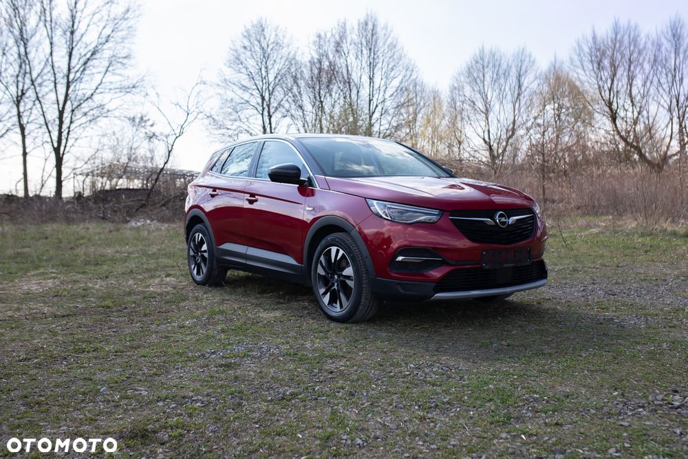 Opel Grandland X 1.2 Start/Stop Business Elegance - 1