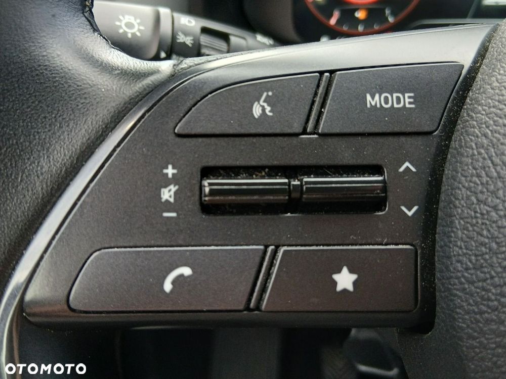 Hyundai i20 1.2 Modern - 28