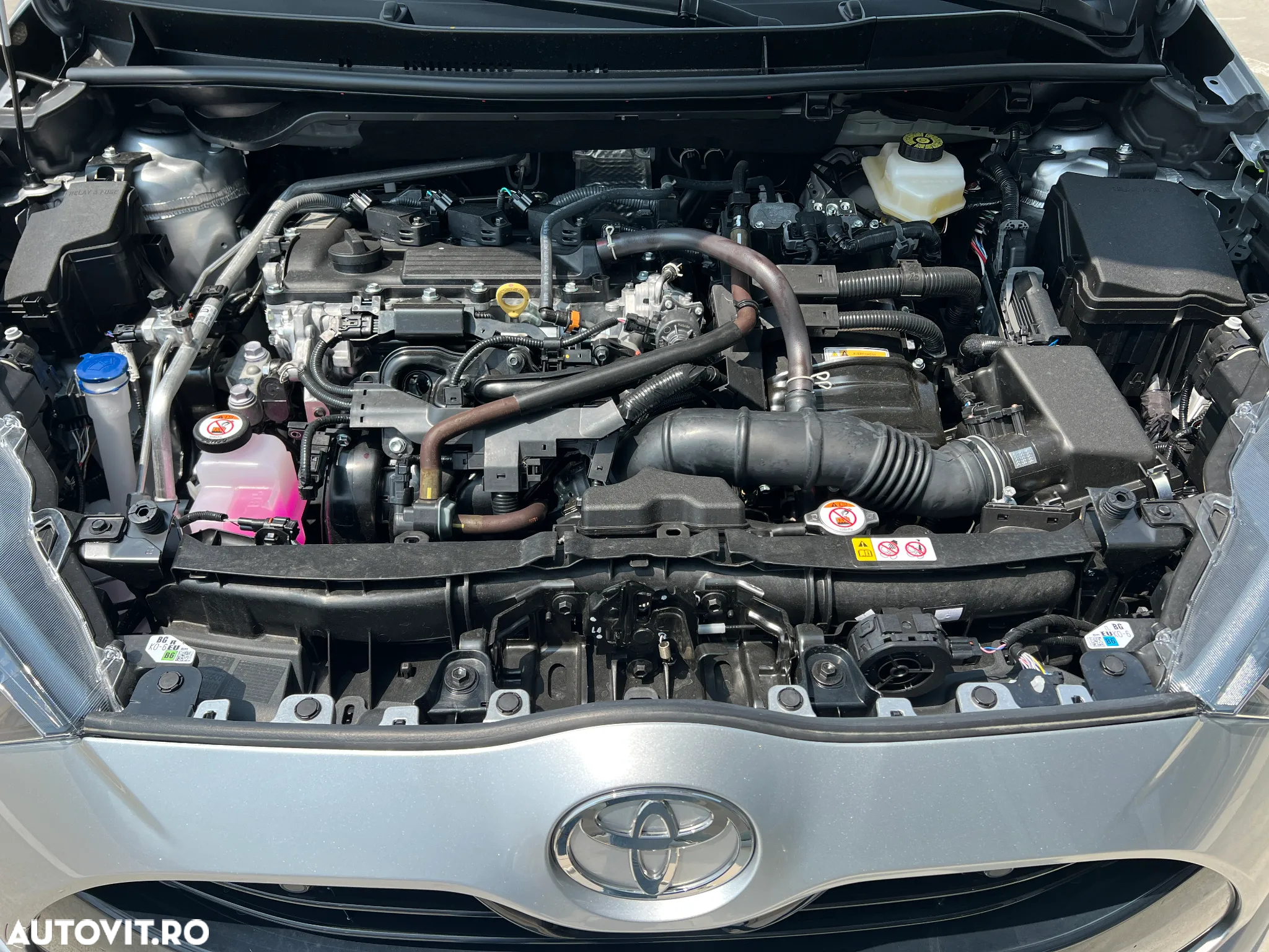 Toyota Yaris 1.5 116 CP HEV Active - 32