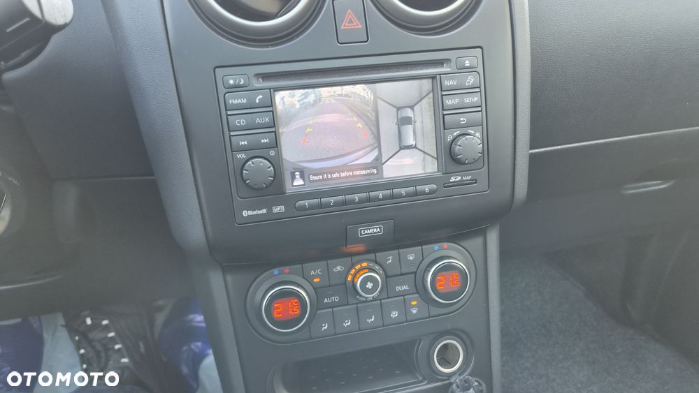 Nissan Qashqai 2.0 CVT lounge - 20