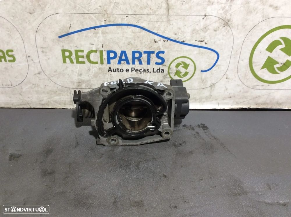 Borboleta da admissão Ford KA - 2