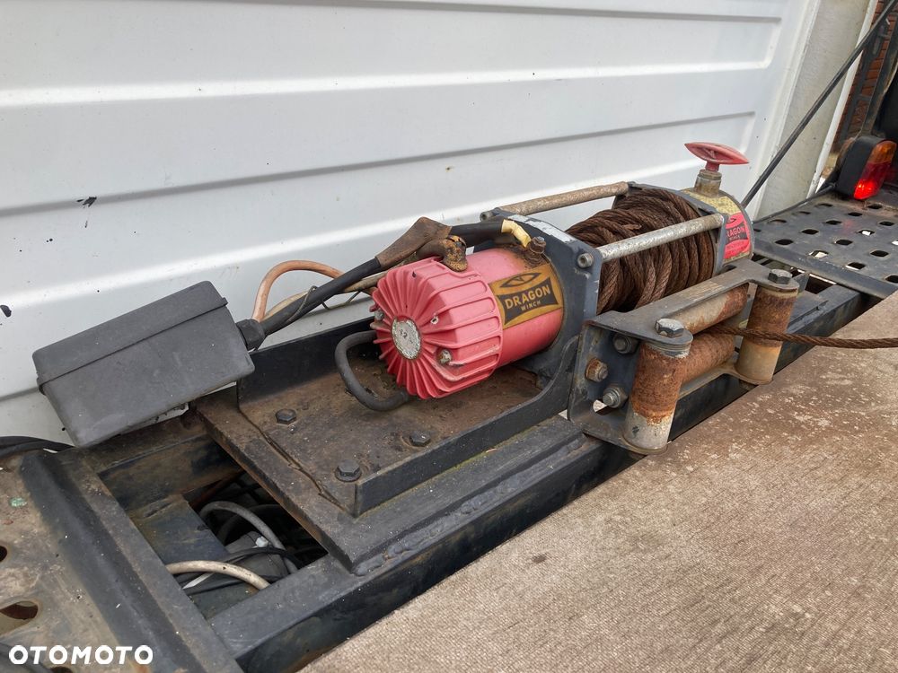 Mercedes-Benz 616 - 12