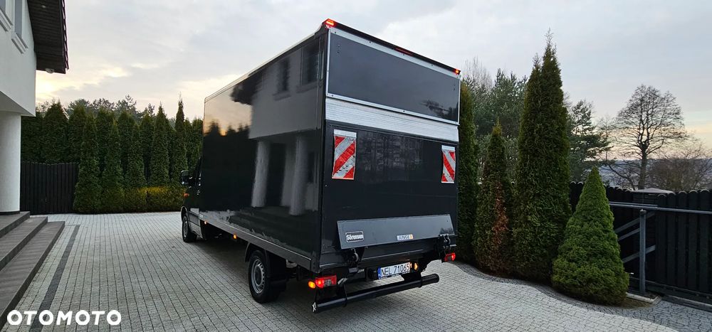 Mercedes-Benz Sprinter - 4