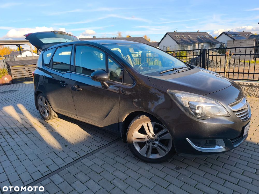 Opel Meriva 1.4 T Cosmo - 12