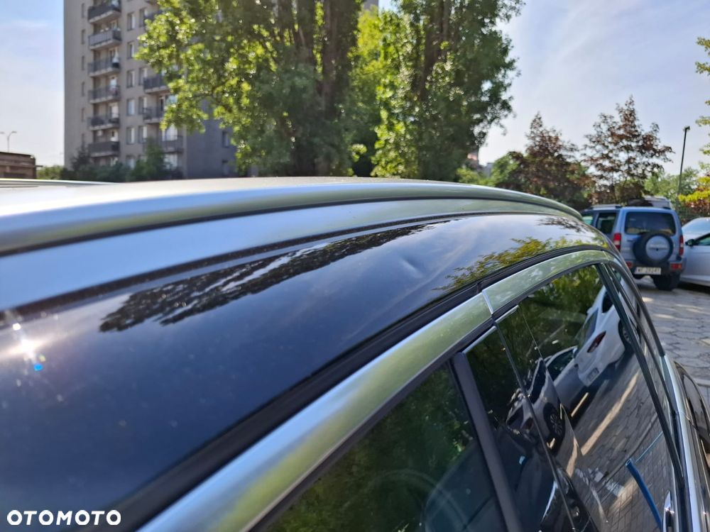 Mercedes-Benz GLC - 21