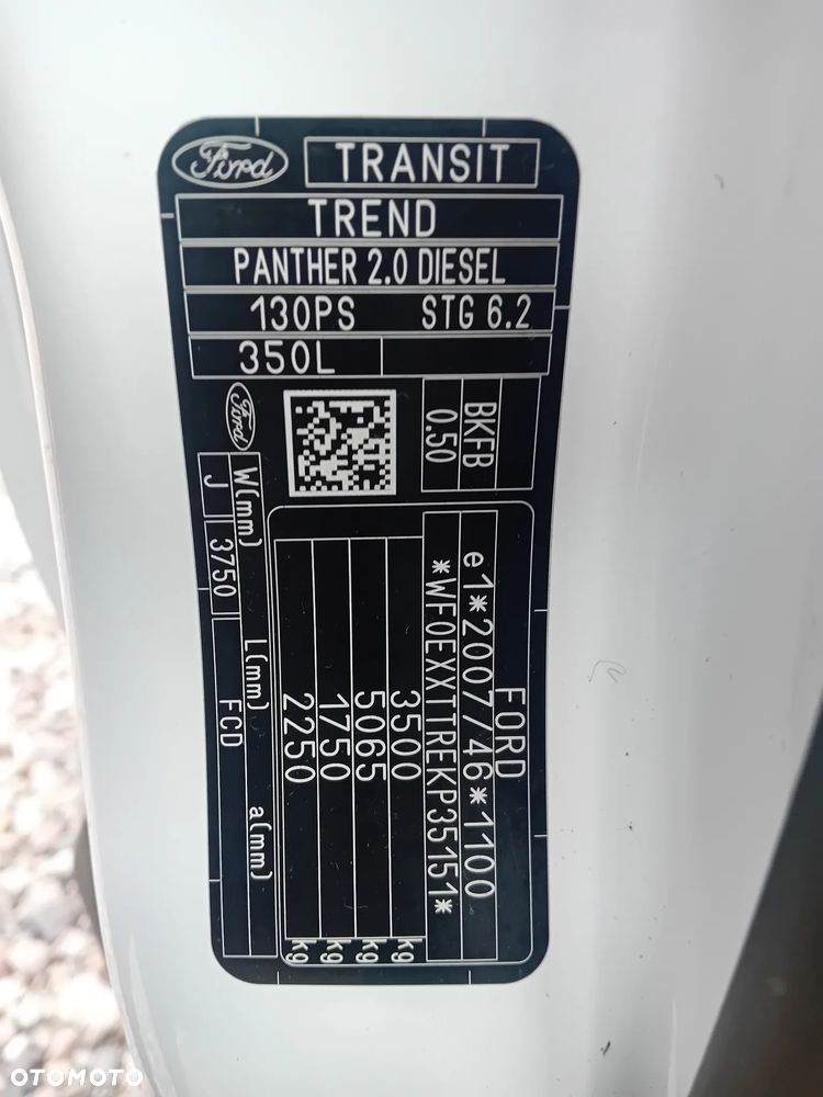 Ford Transit - 28