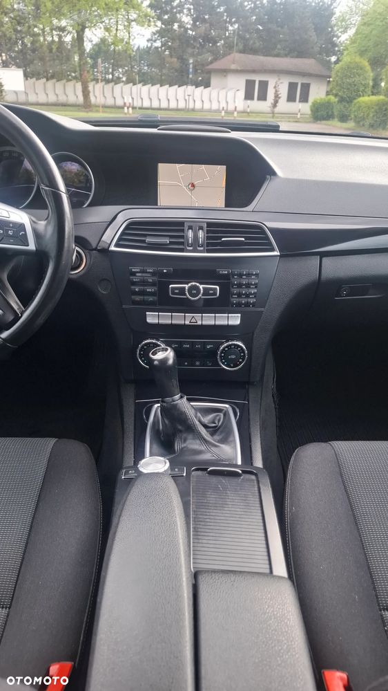 Mercedes-Benz Klasa C 180 CGI BlueEFFICIENCY - 6