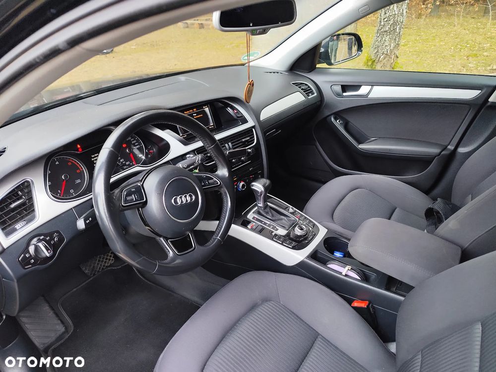 Audi A4 Avant 2.0 TDI S tronic - 12