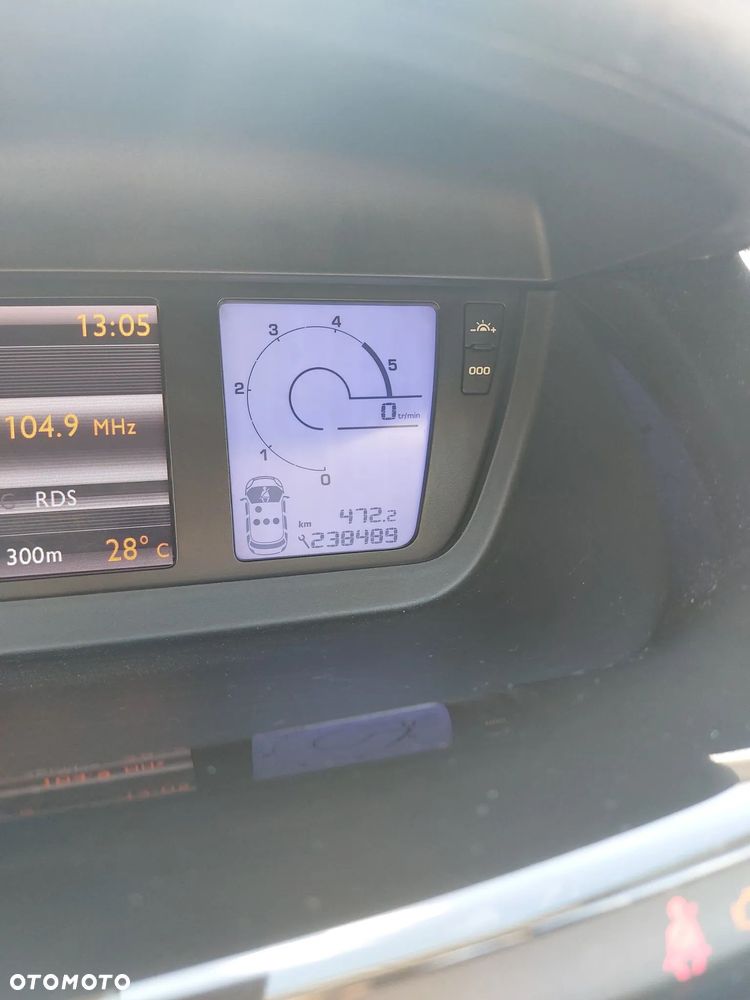Citroën C4 Picasso 2.0 HDi Exclusive - 10