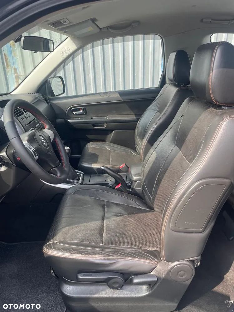 Suzuki Grand Vitara - 15