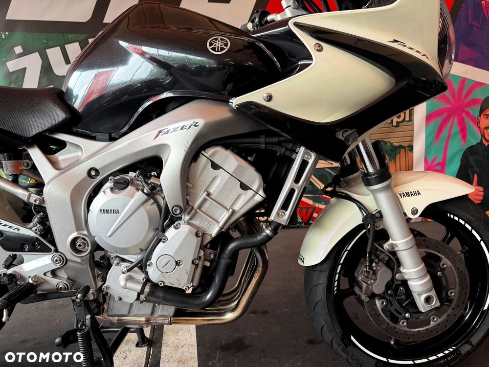 Yamaha FZ - 6