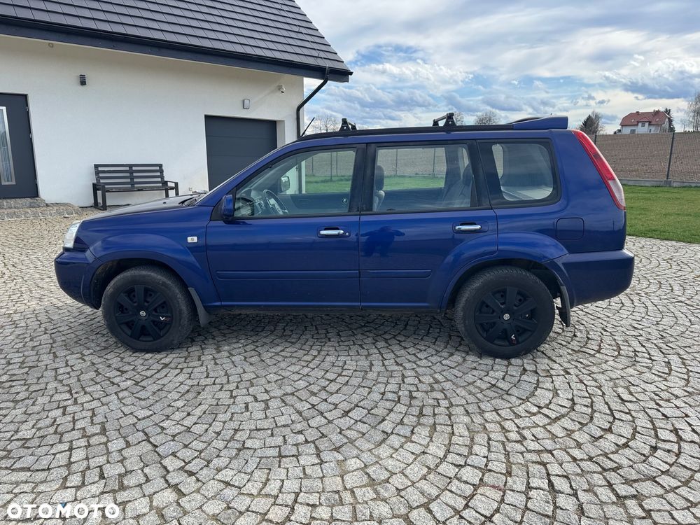 Nissan X-Trail 2.2 dCi 4x4 Elegance - 7