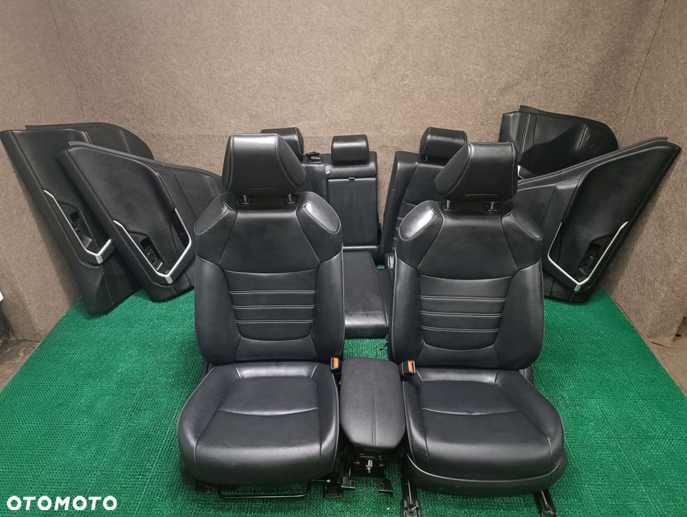 TOYOTA RAV4 2.5h od 2019r Fotele Kanapy Boczki - 1