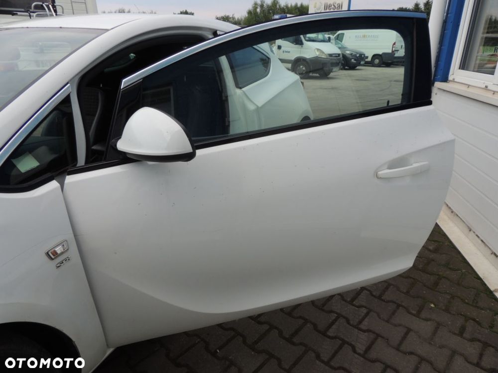 Drzwi lewy przód OPEL Astra J GTC '14 1.4 T