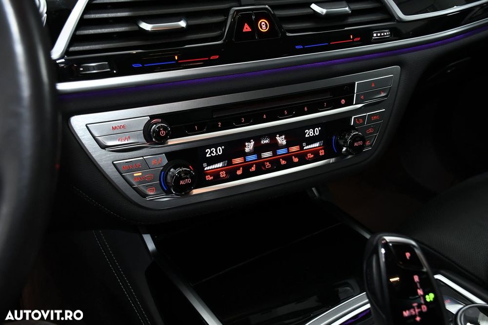 BMW Seria 7 - 23