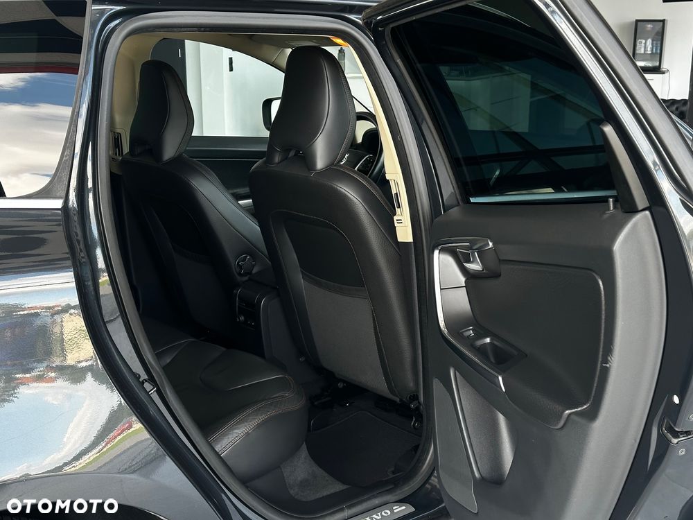 Volvo XC 60 - 20