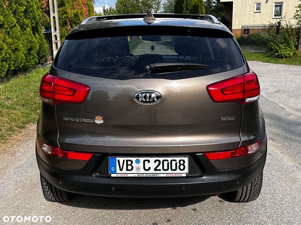 Kia Sportage 2.0 CRDI 4WD Automatik Fifa World Cup Edition - 8