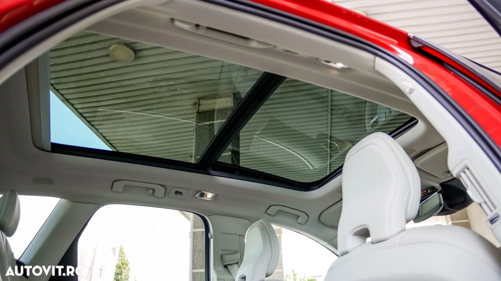 Volvo XC 60 Recharge T6 Twin Engine eAWD Inscription Expression - 31