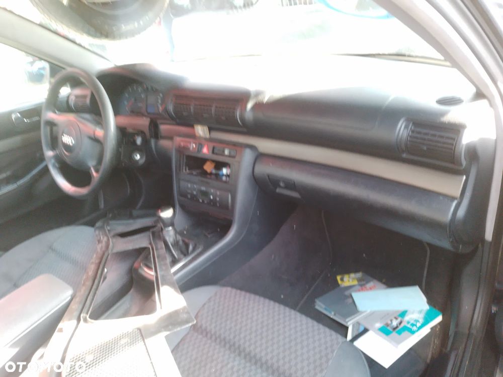 AUDI A4 B5 99-01 LIFT 1.6 ARM  FOTEL PRAWY LEWY KANAPA - 22