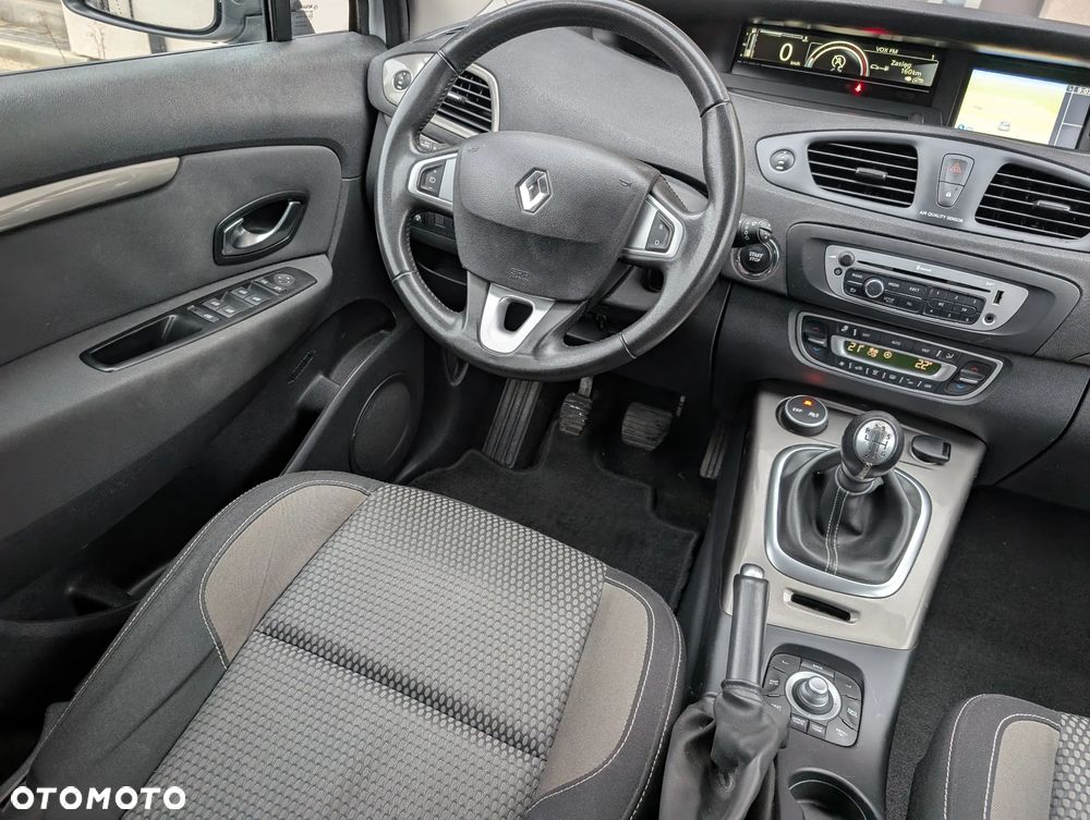 Renault Scenic ENERGY TCe 115 S&S Xmod Paris - 29