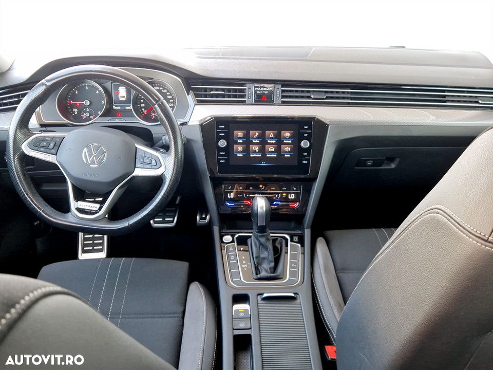 Volkswagen Passat Alltrack 2.0 TDI 4Mot DSG - 11