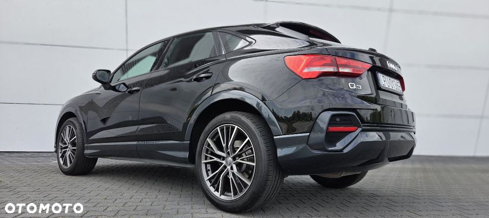 Audi Q3 2.0 TDI S tronic sport - 18