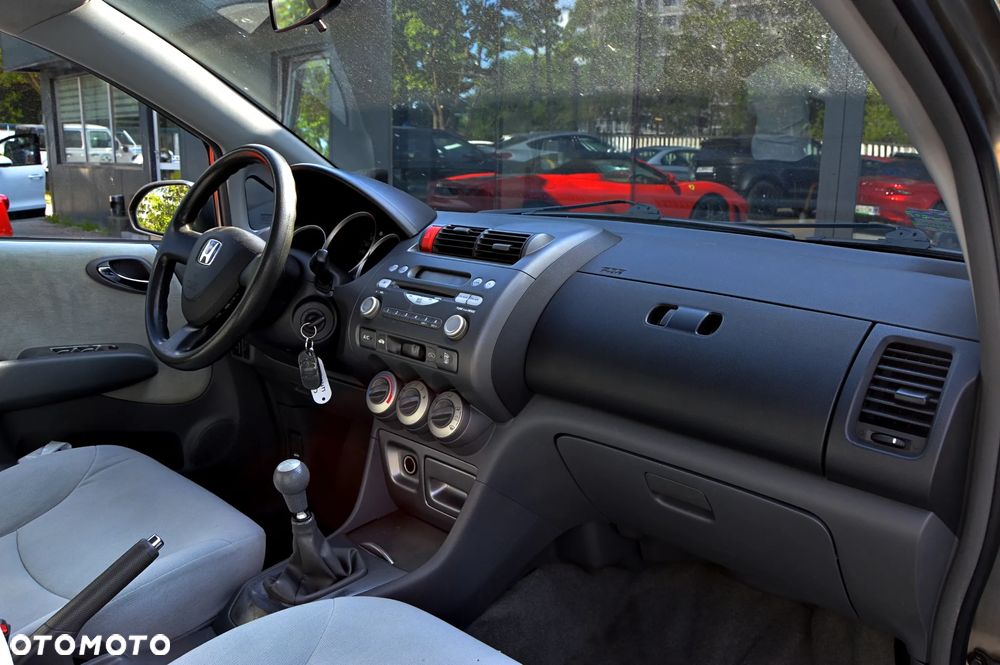 Honda City 1.4 Comfort - 11