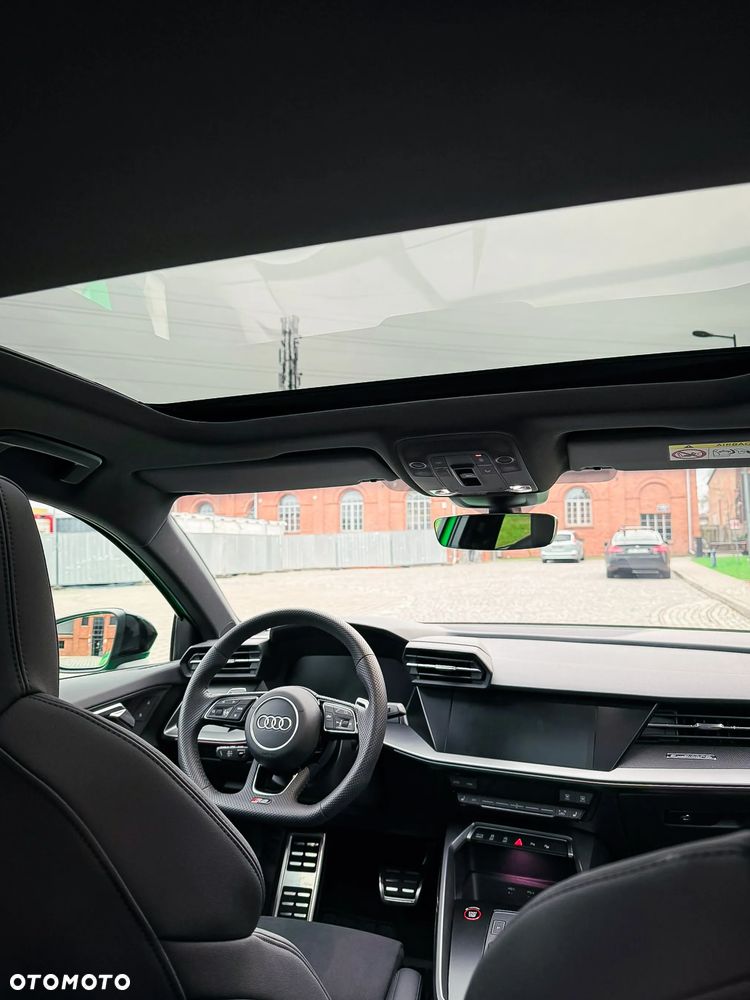 Audi RS3 Limousine - 17