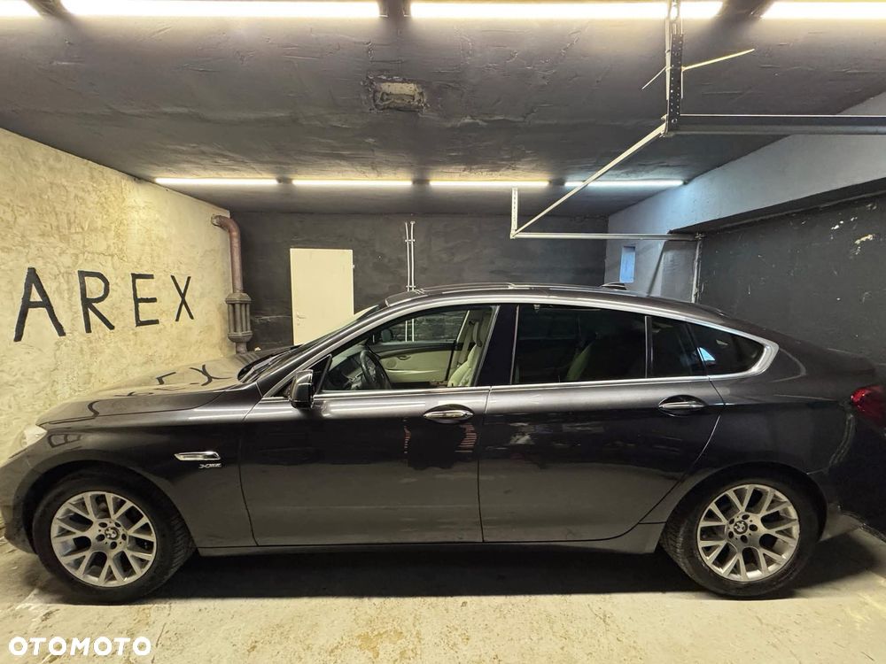BMW 5GT - 6