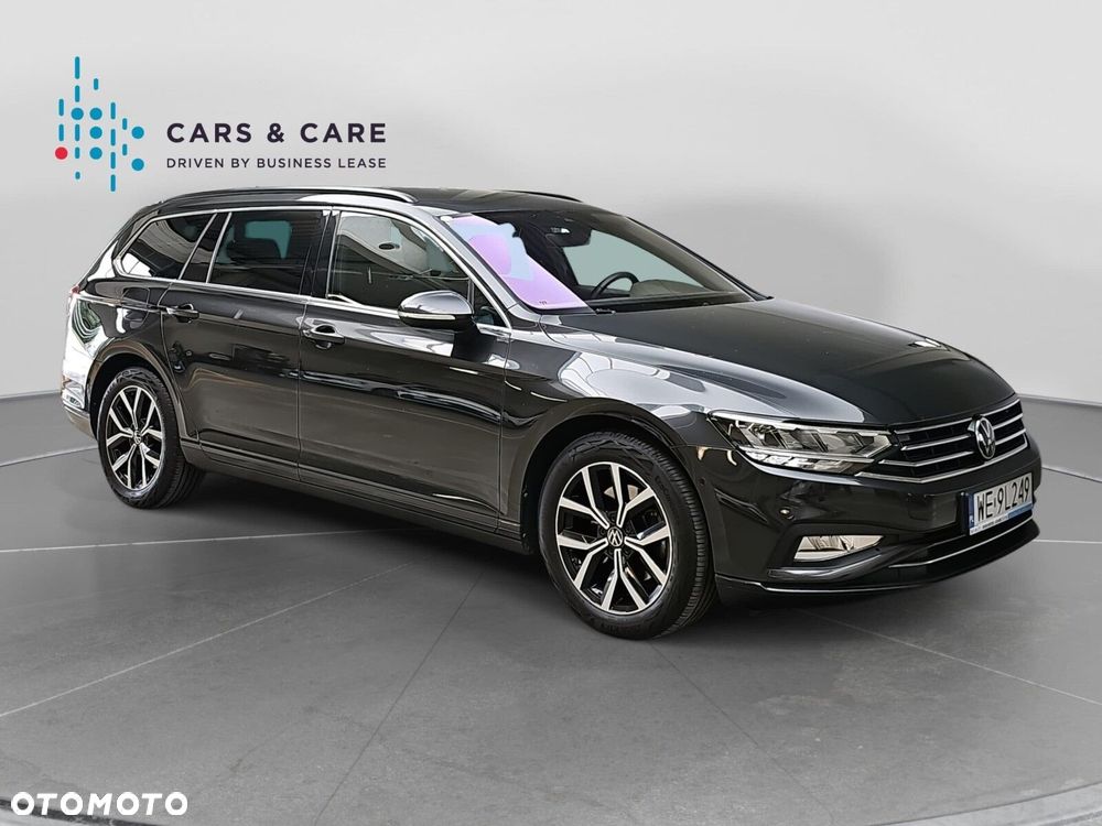 Volkswagen Passat - 21