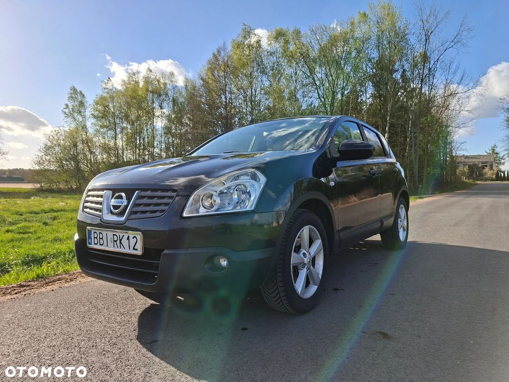 Nissan Qashqai 2.0 4 x 4 CVT lounge - 2