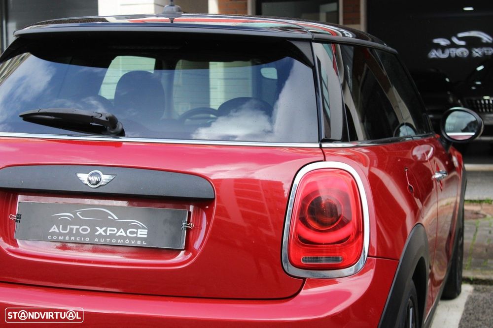 MINI 3 Portas One D - 13