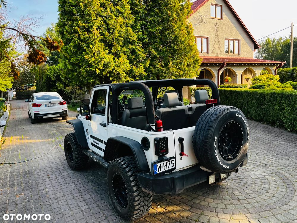 Jeep Wrangler 3.8 Sport - 6