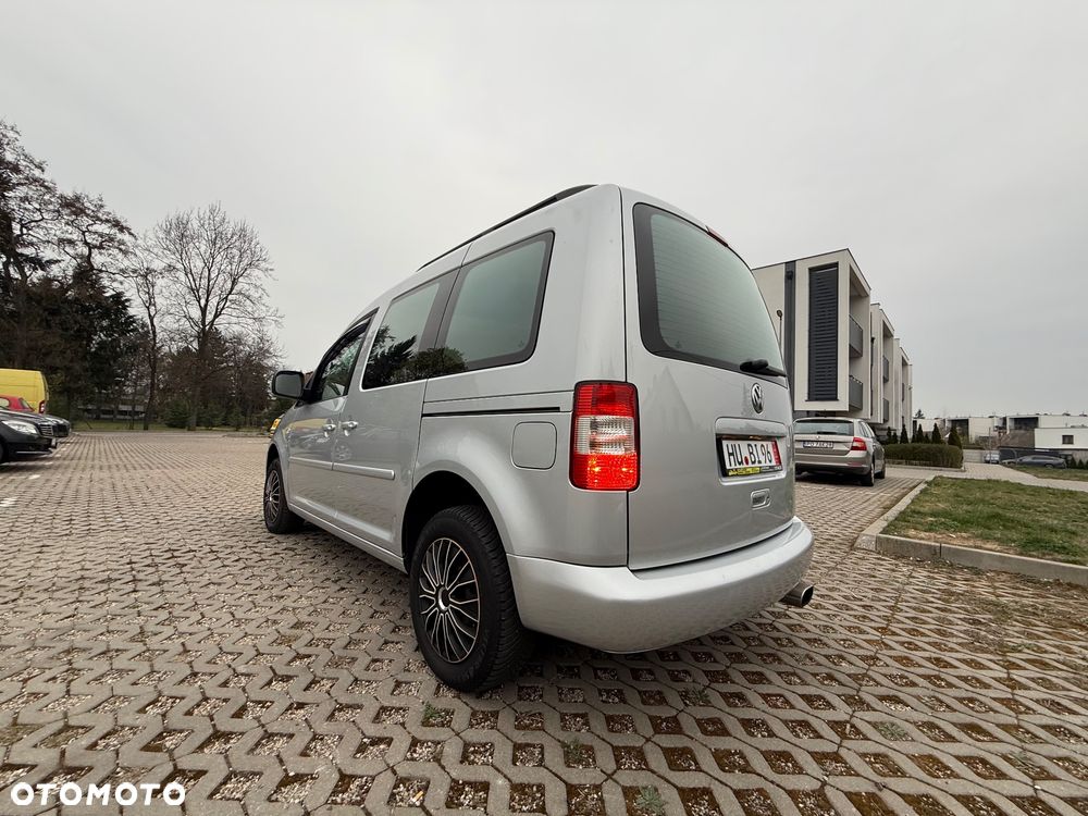 Volkswagen Caddy 1.6 Life Family (7-Si.) - 17