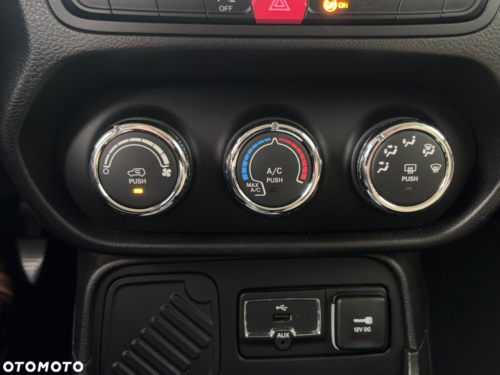 Jeep Renegade 1.4 MultiAir Longitude FWD S&S - 17