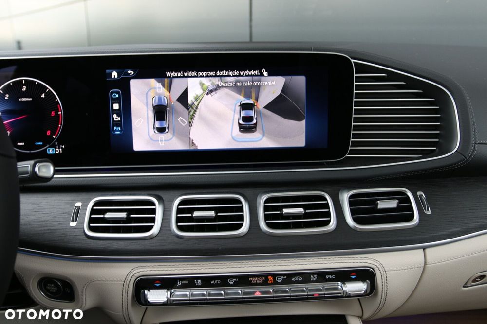 Mercedes-Benz GLE - 31