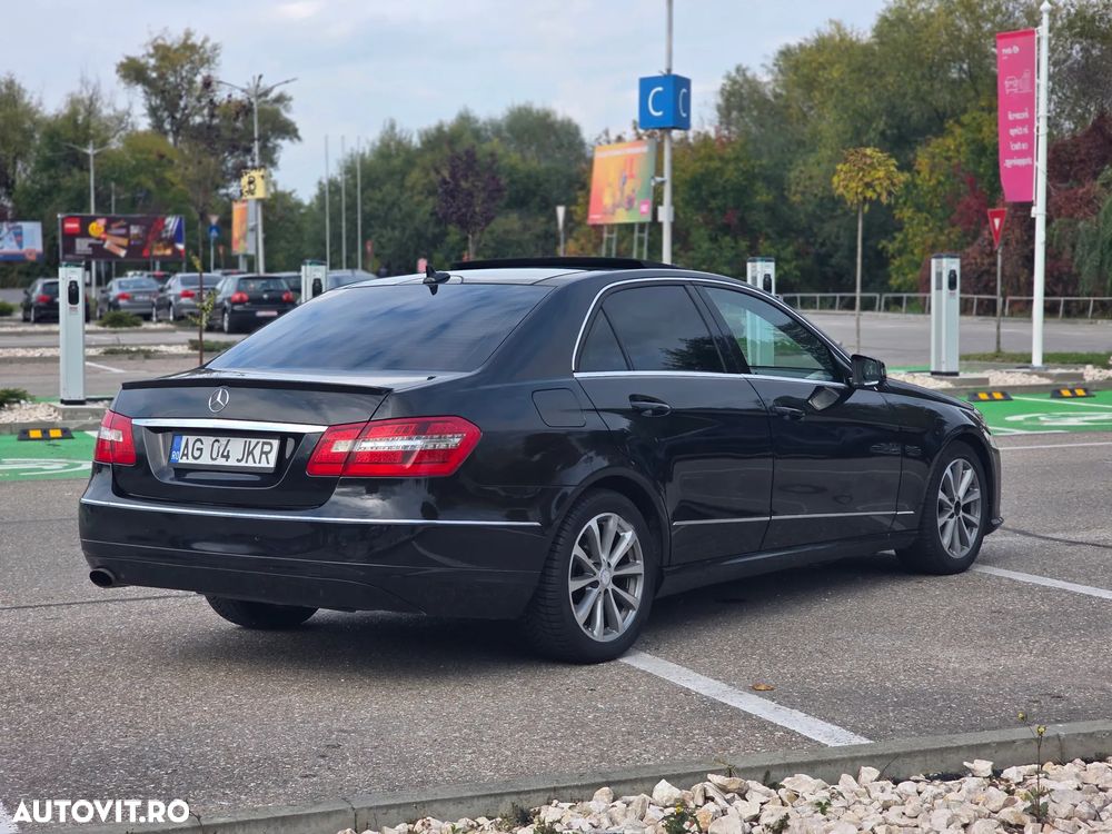 Mercedes-Benz E - 4