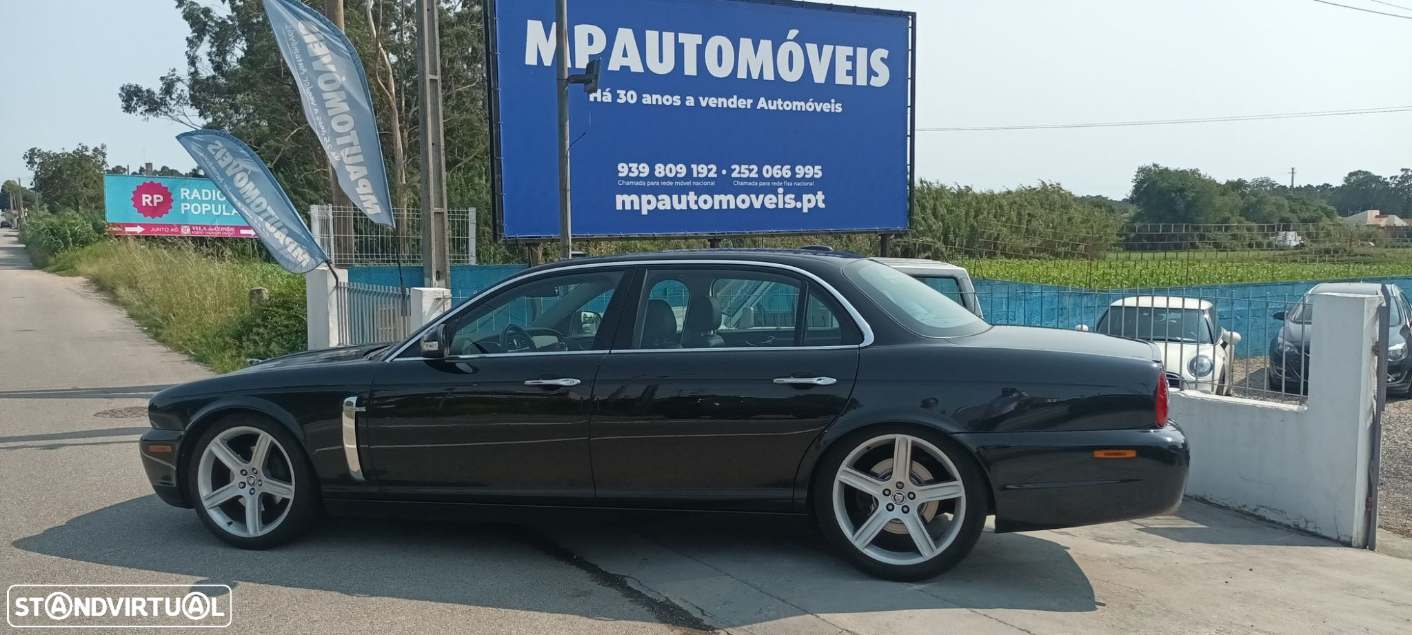 Jaguar XJ - 14