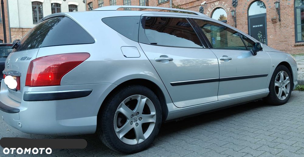Peugeot 407 - 4