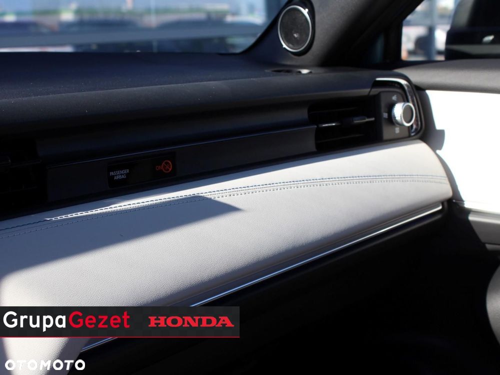 Honda e:NY1 - 15