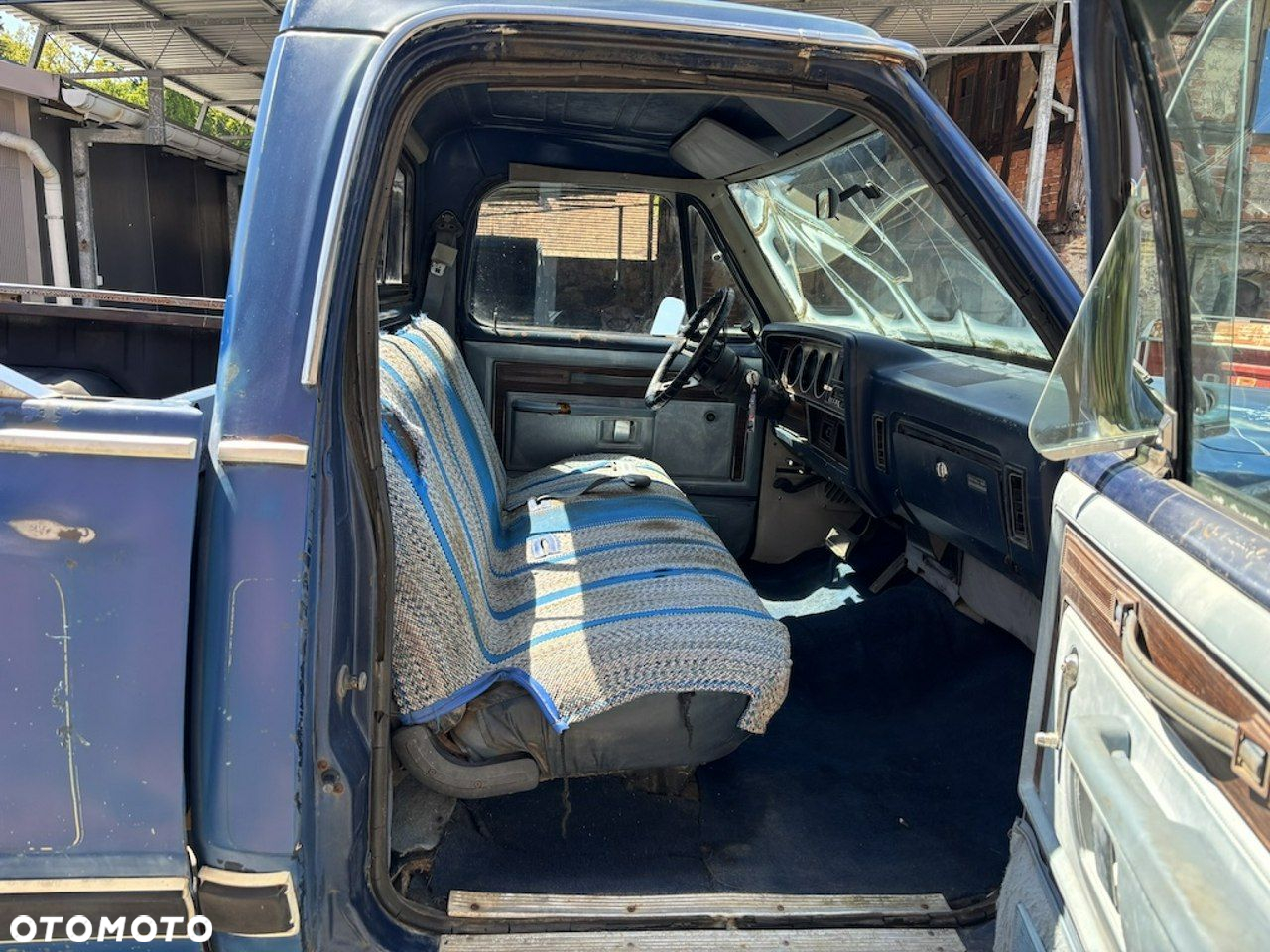 Dodge RAM - 33