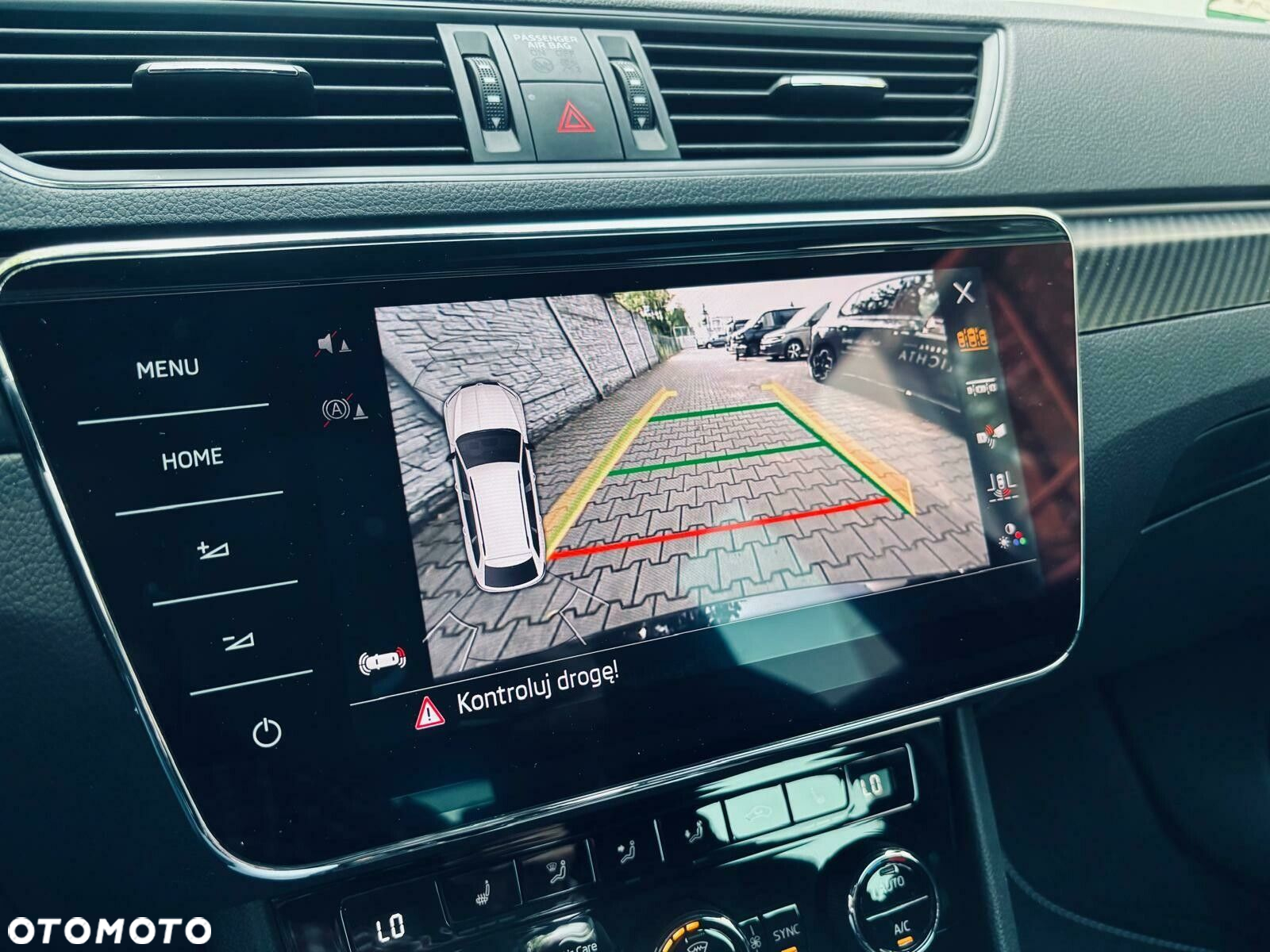 Skoda Superb 2.0 TDI SCR 4x4 Sportline DSG - 34