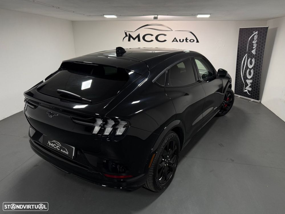 Ford Mustang Mach-E Alargada AWD - 16