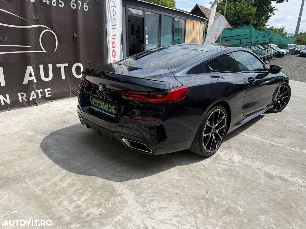 BMW Seria 8 - 26