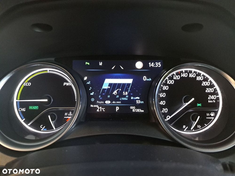 Toyota Camry 2.5 Hybrid Comfort CVT - 21